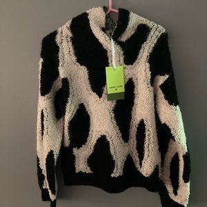 NWT SANDY LIANG Hooded  Black and White Animal Print Sweater
